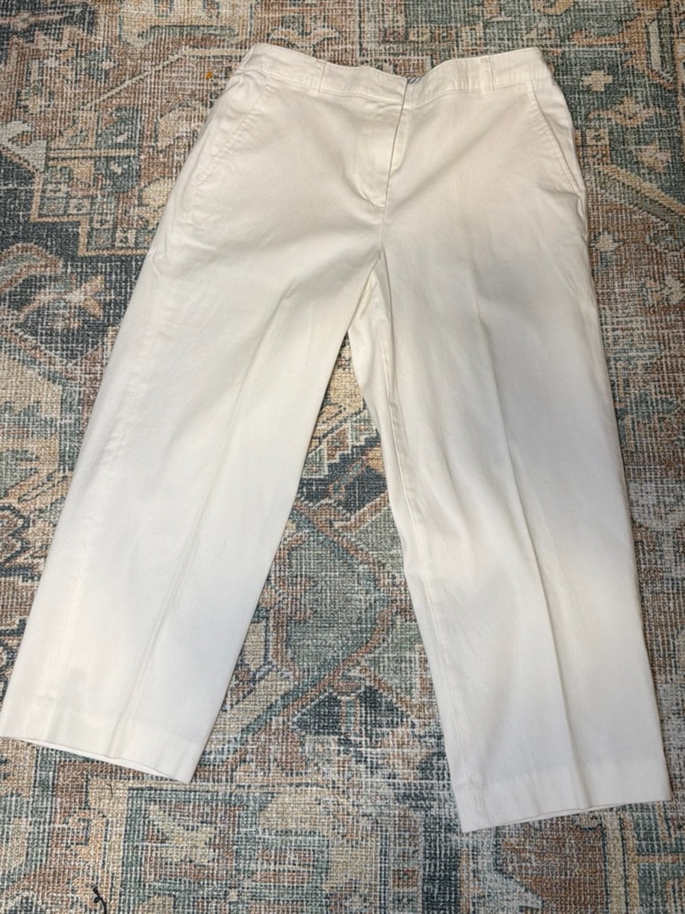 Leslie Fay Womens White Chinos Size 8 Cropped